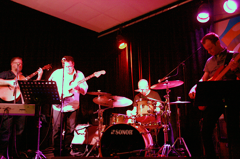 Book The Alternators Band, Melbourne