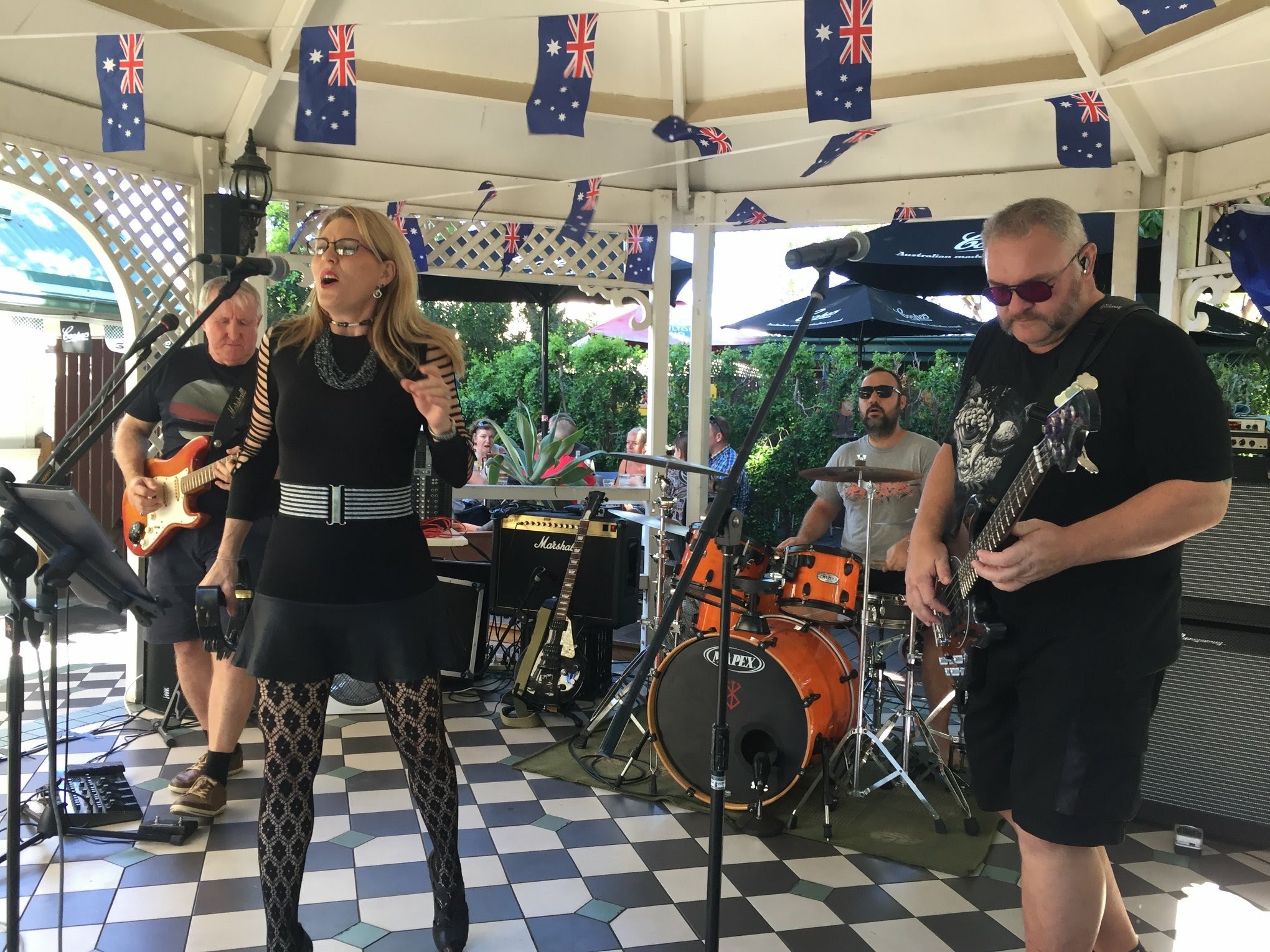 Book Velvet Sledgehammer Cover Band, Laidley